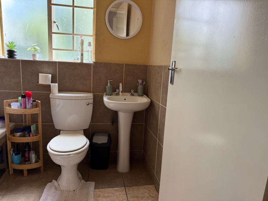 2 Bedroom Property for Sale in Rustenburg Central North West